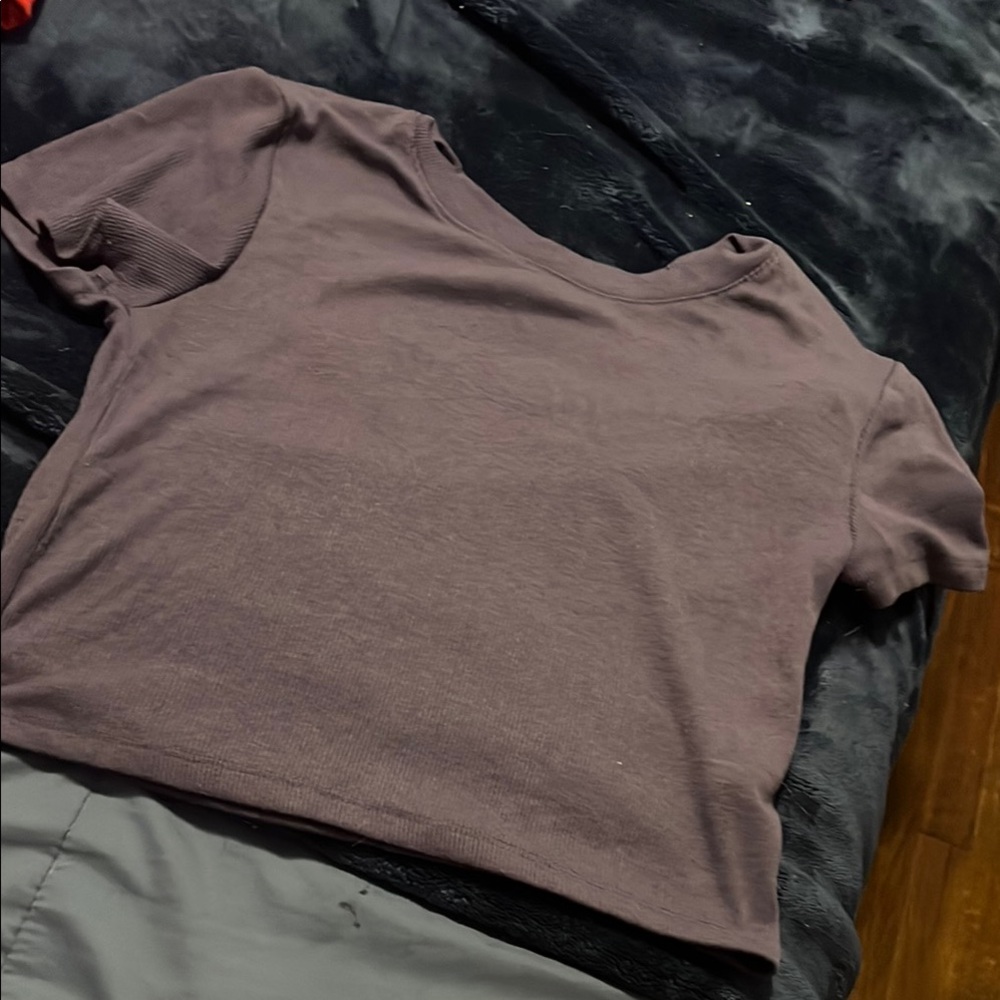 Women's purple crop Top